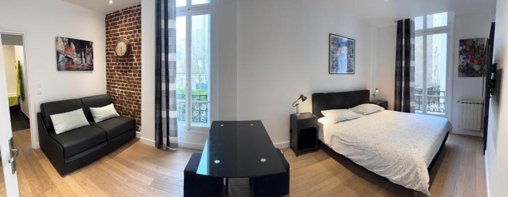 Gorgeous Paris Eiffel Tower Appartement Buitenkant foto
