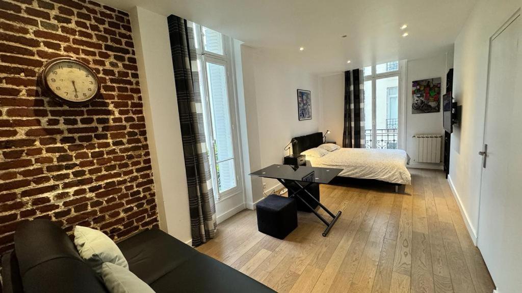 Gorgeous Paris Eiffel Tower Appartement Buitenkant foto